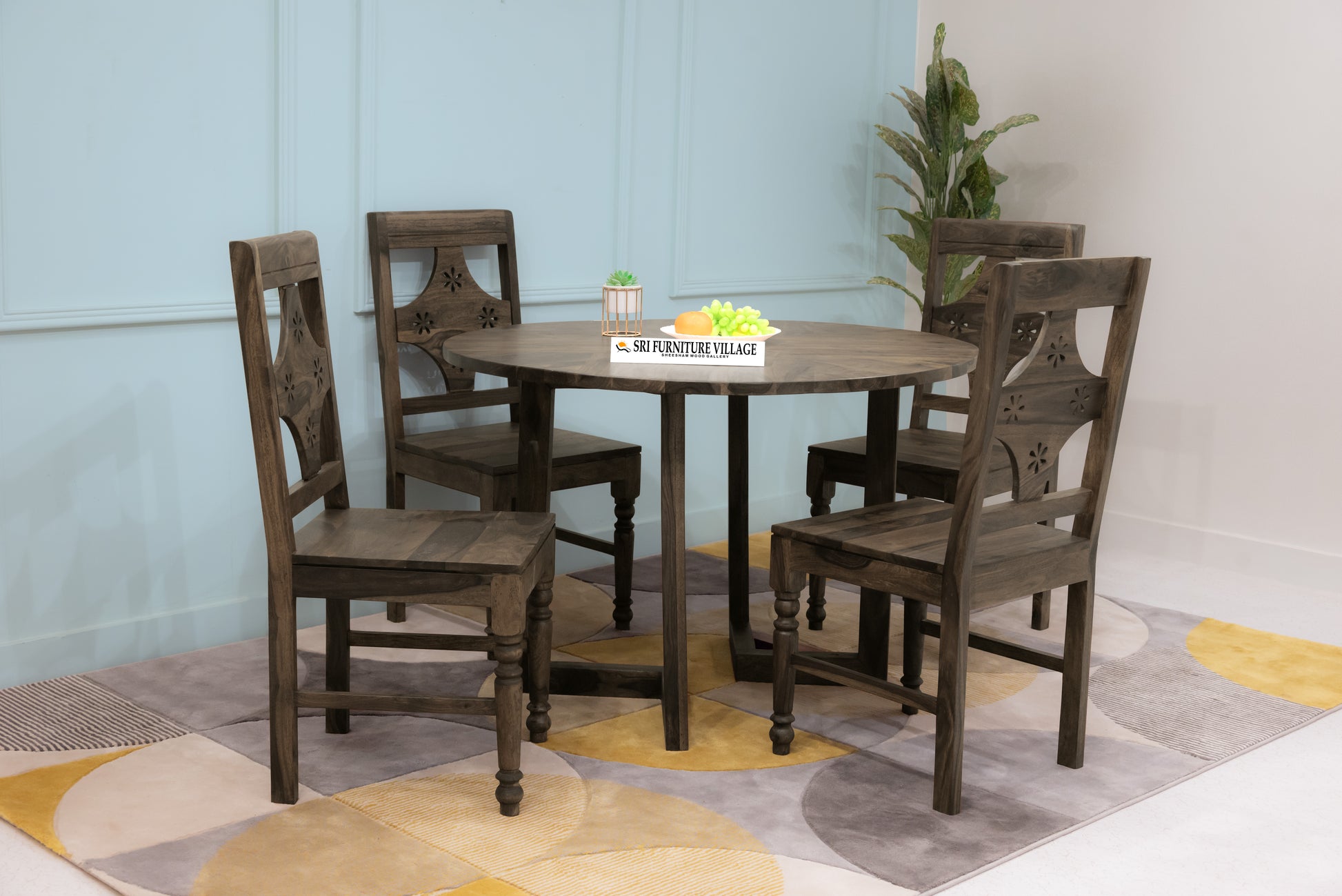 Stone / 4 Seater Dining Table