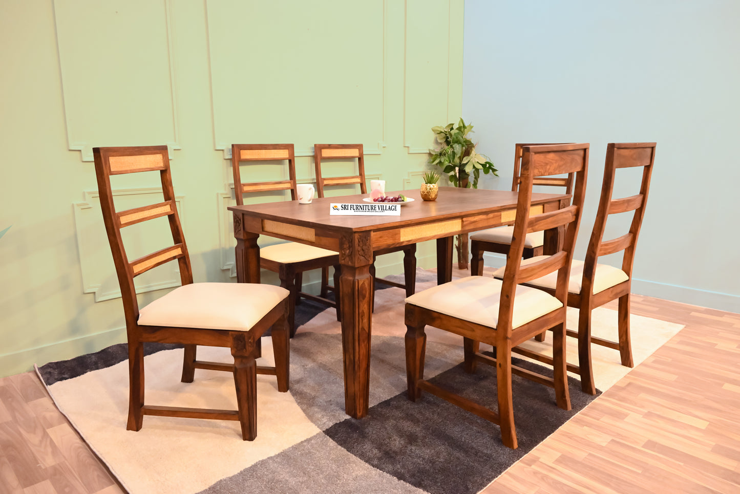 Natural / 6 Seater Dining Table Set 