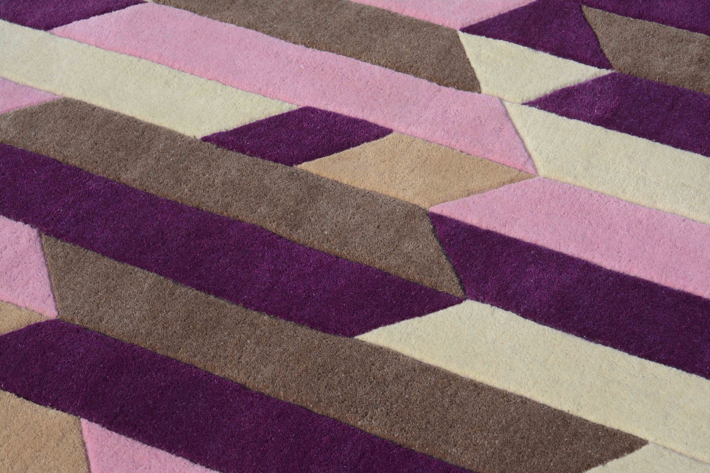 Purple Hand Tufted Wool Carpet - ICHT1137