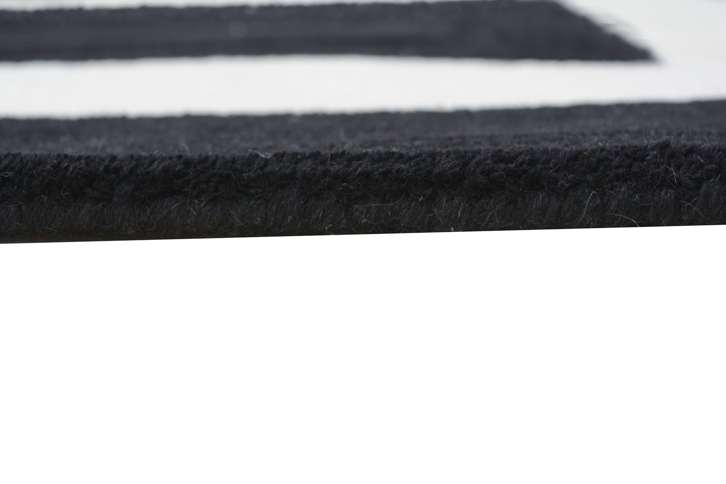 Black Hand Tufted Wool Carpet - ICHT1145