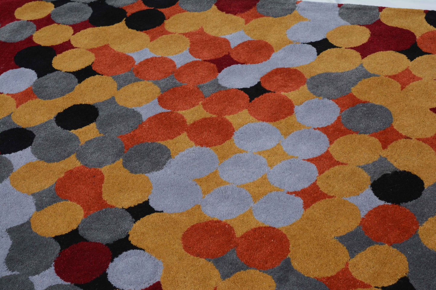 Red Hand Tufted Wool Carpet  - ICHT1161